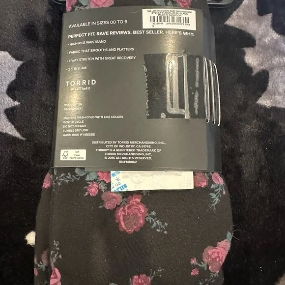 Floral Deep Black Full-Length Legging - Picture 3 of 6